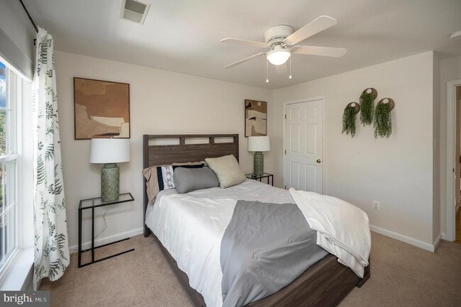 Building Photo - 30 Aurelie Dr