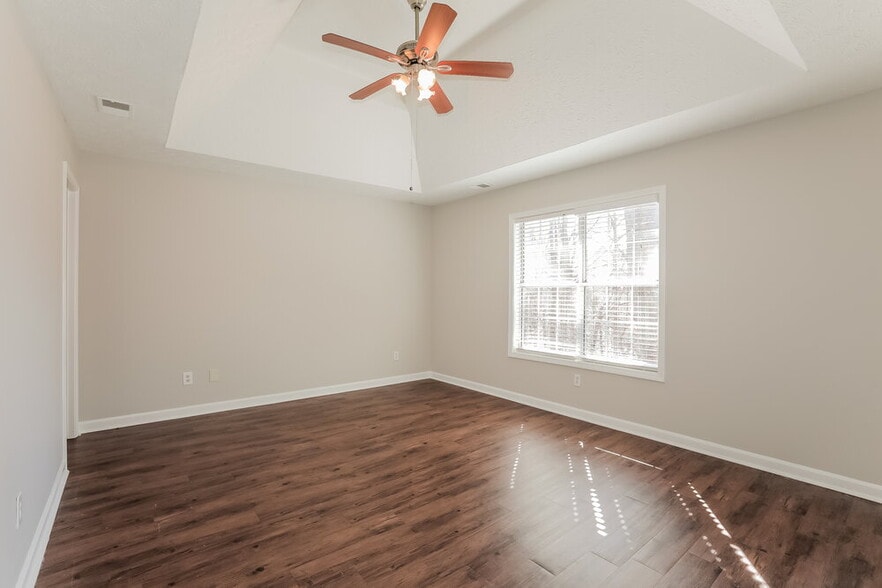 Building Photo - 3122 Watson Mill Dr