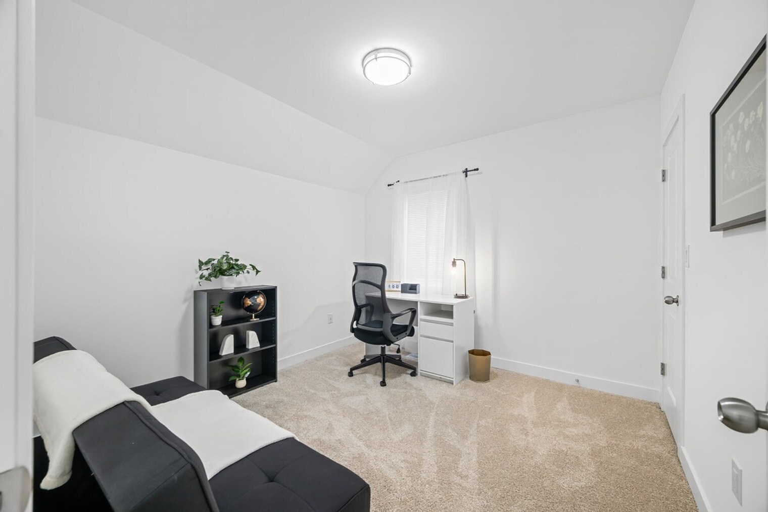 Building Photo - 1019 Central Ave