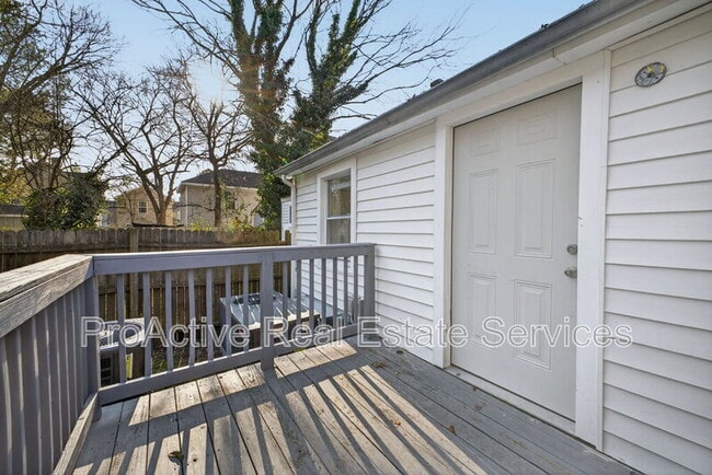 Building Photo - 1316 22nd St