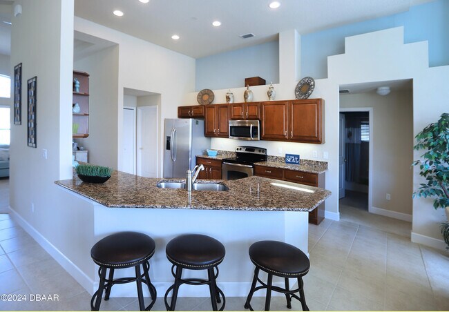 Building Photo - 1217 Harwick Ln