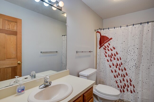 Building Photo - 23 Northbrook Cir