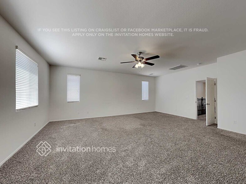 Building Photo - 10427 Val Piora St