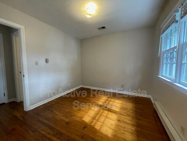 Building Photo - 9243 Atwood Ave