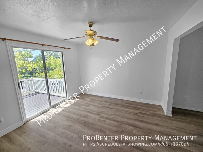 Building Photo - 484 N 75 W