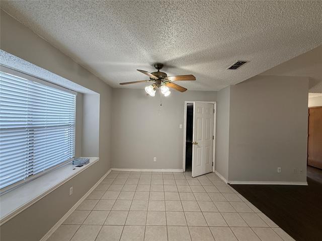 Building Photo - 1420 Superior Dr