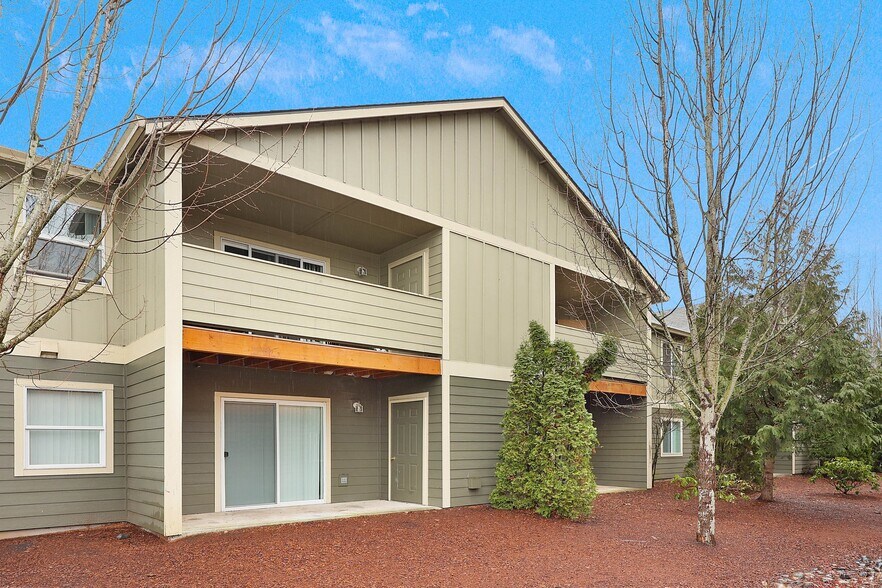 Building Photo - Evergreen Village Apartments