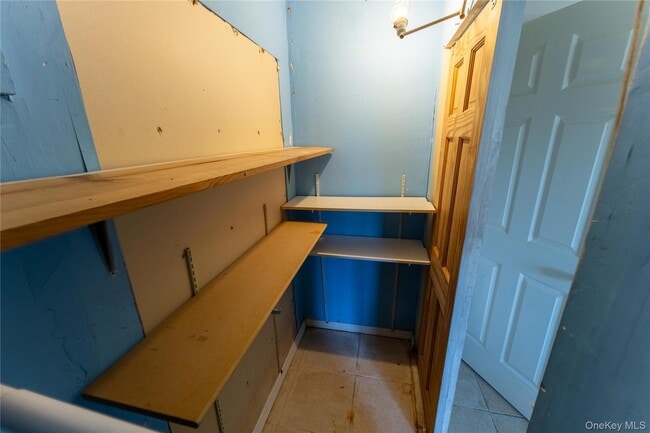 Building Photo - 10 Congress Dr