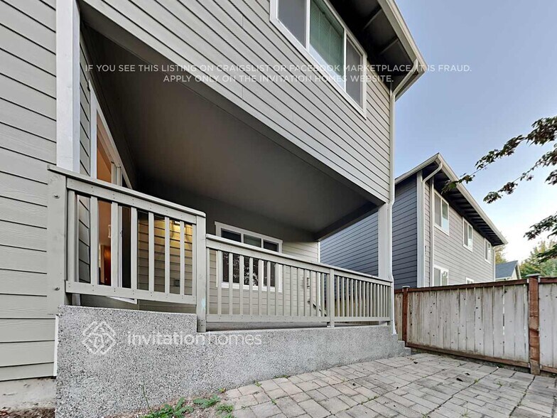 Building Photo - 2531 10th Ct SE