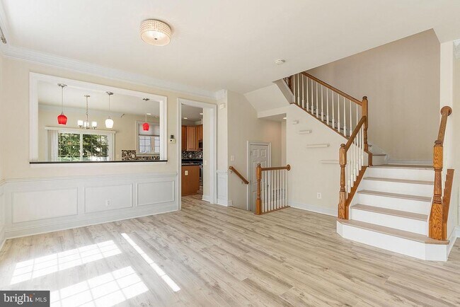 Building Photo - 25503 Amber Gate Terrace