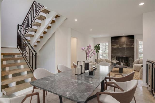 Building Photo - 2045 Marydale Rd