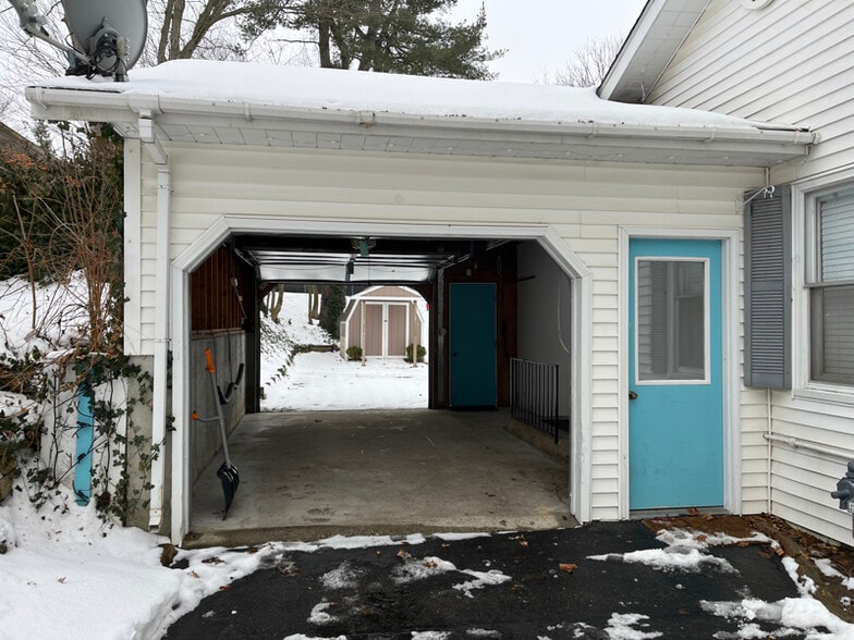 Building Photo - 411 Elizabeth St