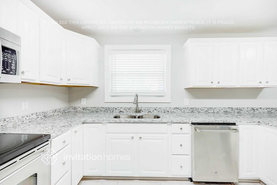 Building Photo - 102 Linda Dr