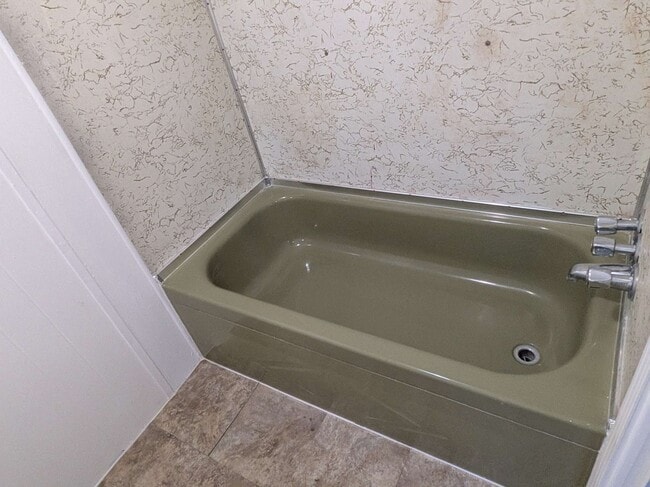 Building Photo - 14962 Goliad Dr