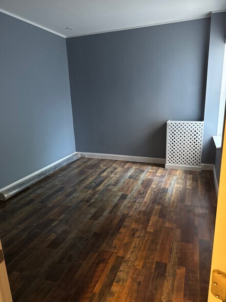 Building Photo - 115 Highland Ave