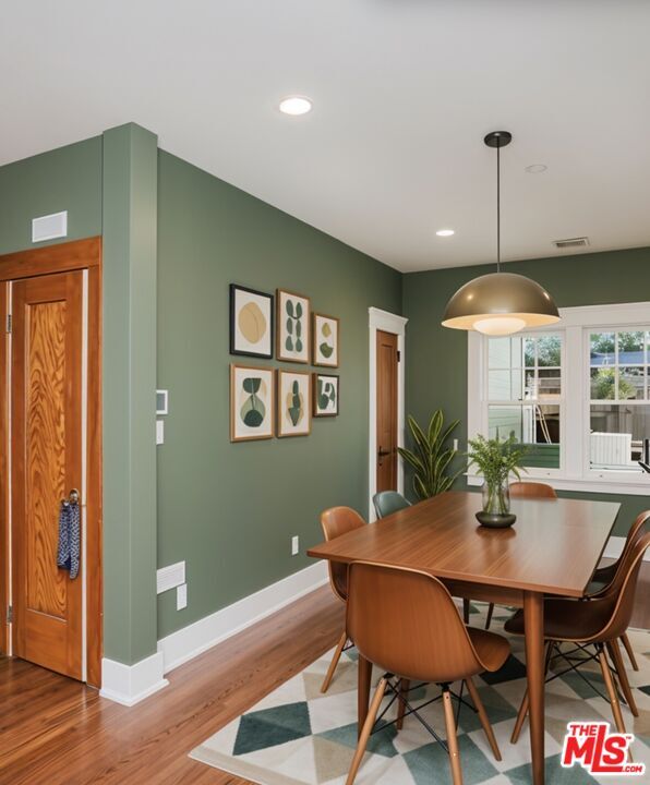 Building Photo - 13239 Addison St