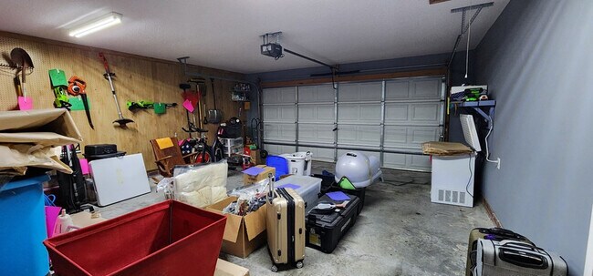 Building Photo - 2830 Amidala Ln