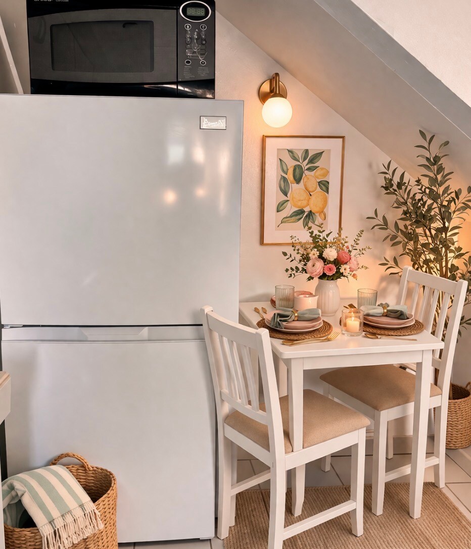 Building Photo - 459 N Alfred St