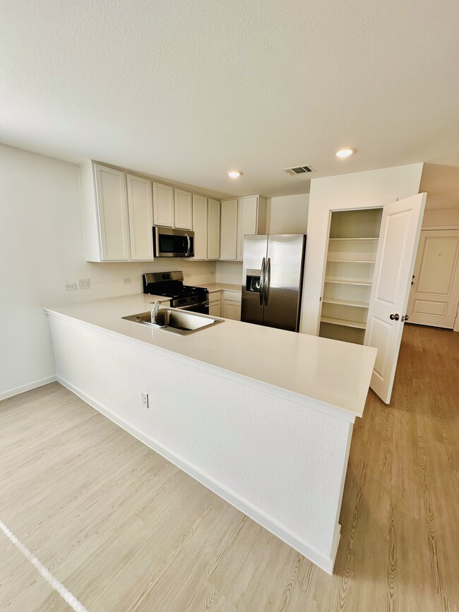 Building Photo - 3041 Merganser Rdg Dr