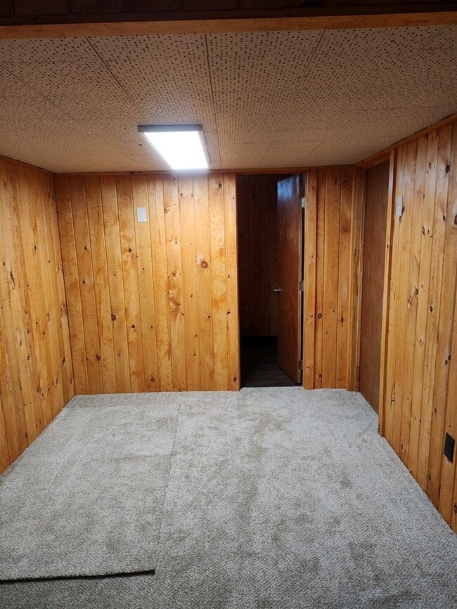 Building Photo - 102 Elmsford Rd