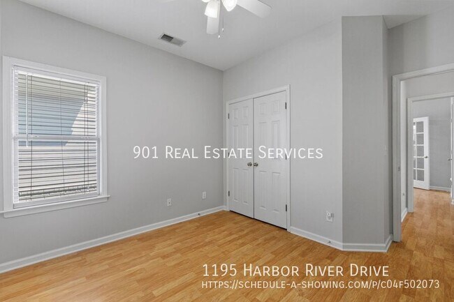 Building Photo - 1195 Harbor River Dr