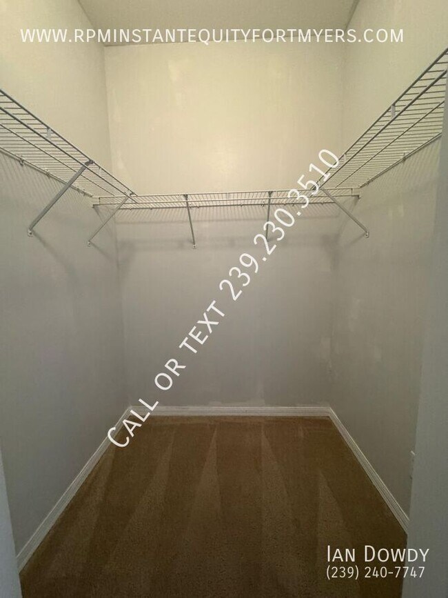 Building Photo - 4109 Bellasol Cir