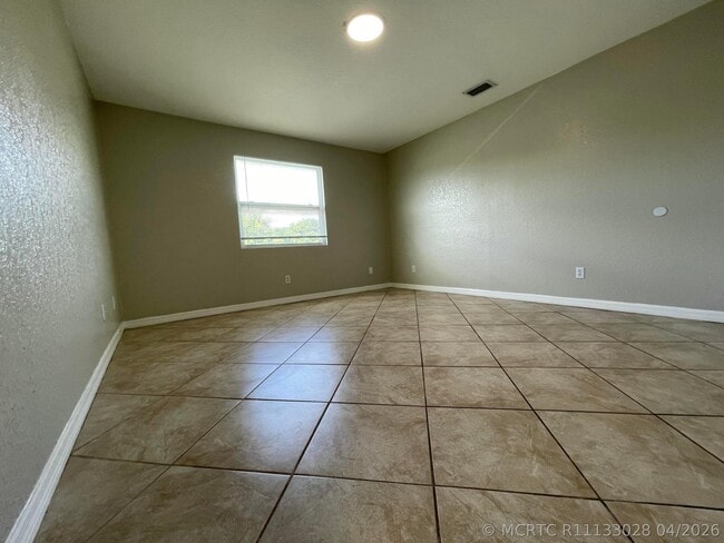 Building Photo - 2886 Harson Way