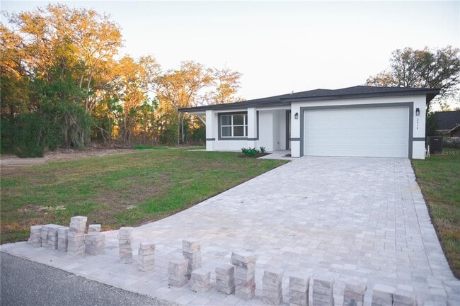 Building Photo - 10034 N Darwin Way