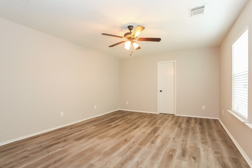 Building Photo - 11410 Flying Geese Ln