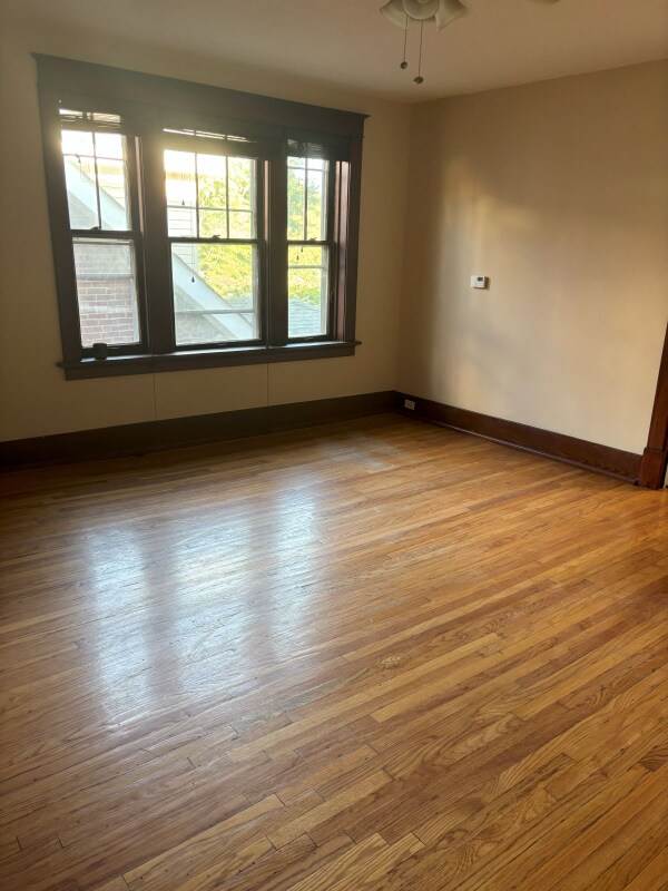 Building Photo - 6015 Magnolia Ave