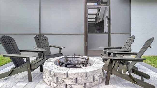 Building Photo - 7724 Simon Ridge Ct