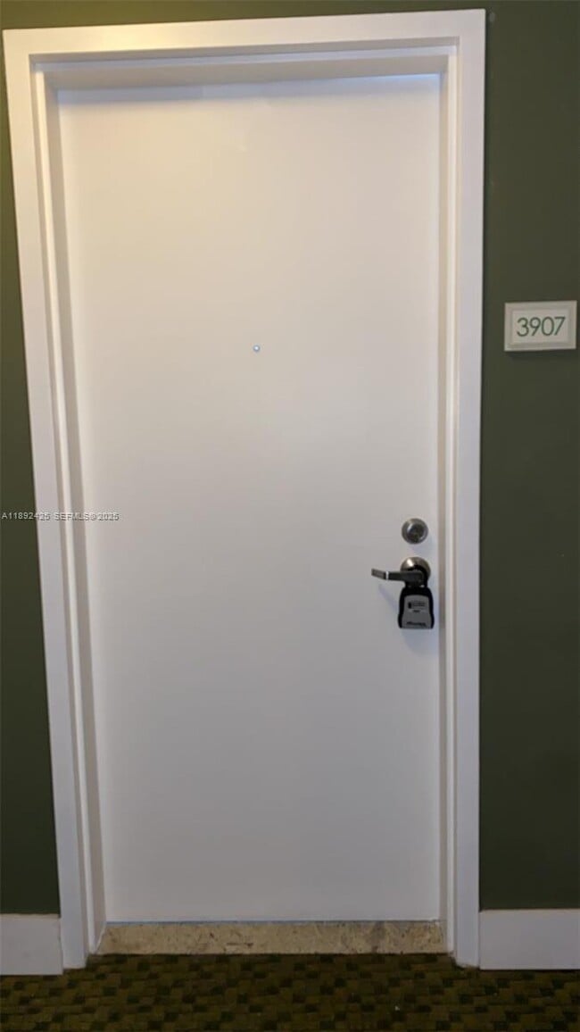 Building Photo - 90 SW 3rd St