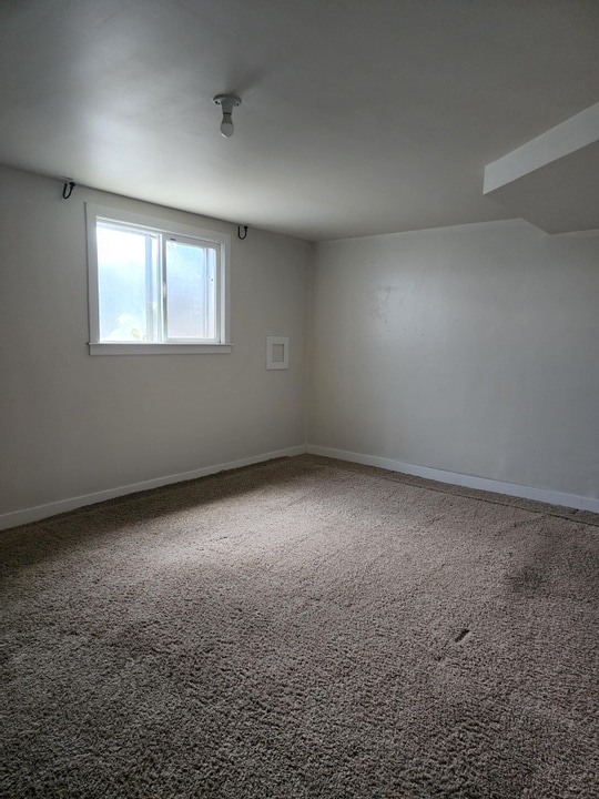 Building Photo - 3264 W 4700 S