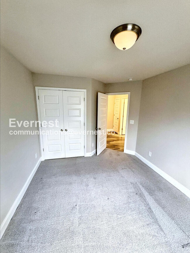 Building Photo - 25 Joshua Ct