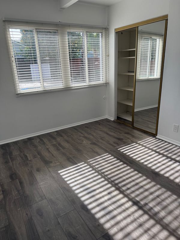 Building Photo - 19516 Stagg St