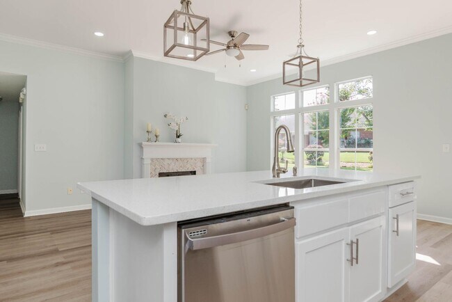 Building Photo - 9300 Greythorne Way