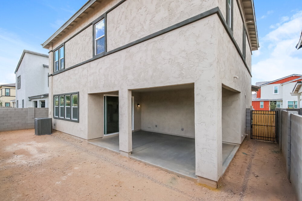 Building Photo - 2055 S Saguaro Dr