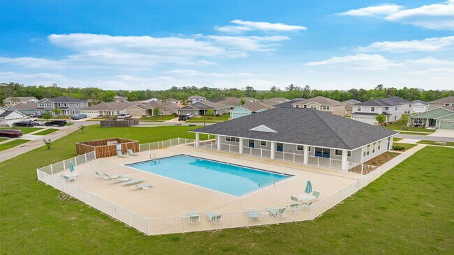 Building Photo - 255 Riverwalk Cir
