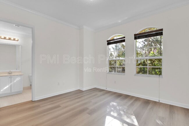 Building Photo - 2441 San Pietro Cir
