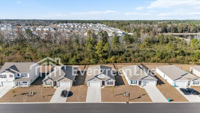 Building Photo - Coming Soon!