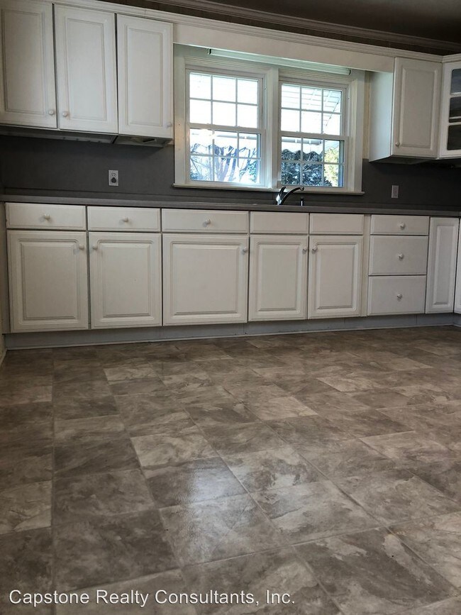 Building Photo - 2 br, 1 bath House - 808 BELLVIEW STREET