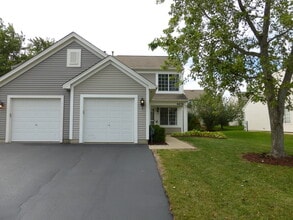 Building Photo - 4676 Magnolia Ln