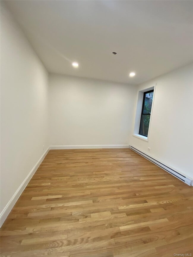 Building Photo - 116 Bay Ridge Ave