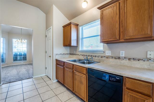 Building Photo - 1500 Yellowbird Ct