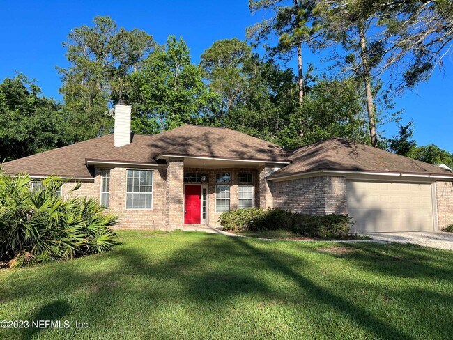 Primary Photo - 2016 Water Crest Dr
