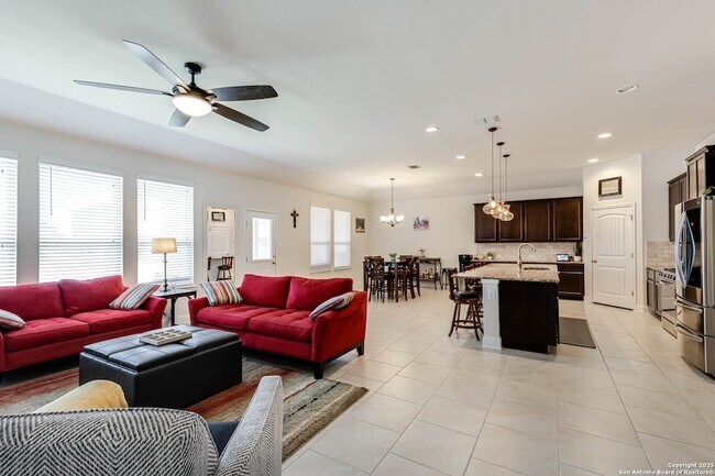 Building Photo - 8626 Pardner Ranch