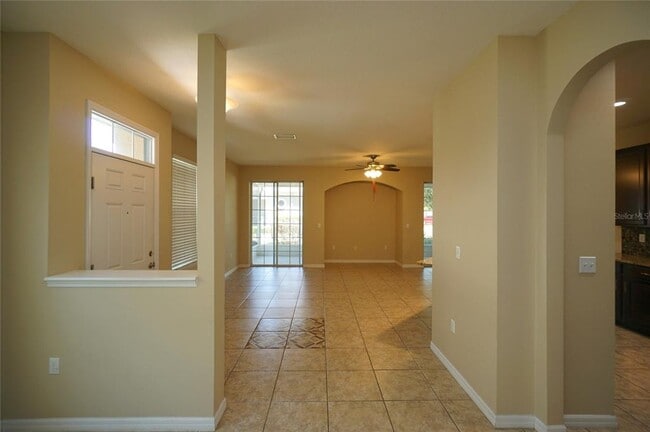 Building Photo - 7001 Interbay Blvd