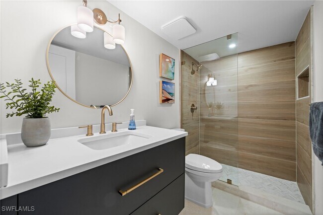 Building Photo - 208 Bobolink Way