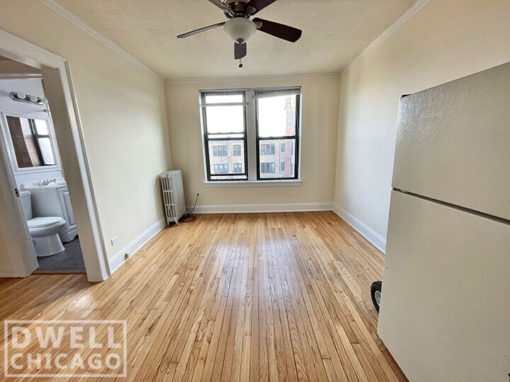 Building Photo - 2747 N Spaulding Ave