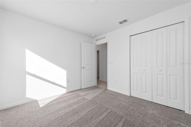 Building Photo - 338 Rustic Rail Dr